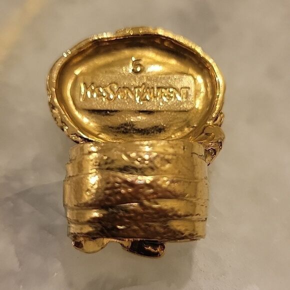 Yves Saint Laurent YSL 5 Arty Orange Coral Cabochon Limited RARE 24k Gold Ring - Picture 7 of 14